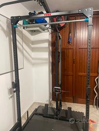 rack palestra multifunzione