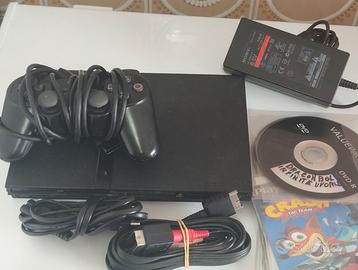 playstation 2 con giochi + joestick +cavi colleg