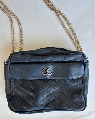 Camera bag anni 80 Chanel