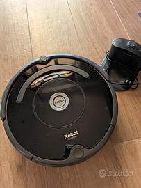 iRobot Romba 671 robot aspirapolvere 