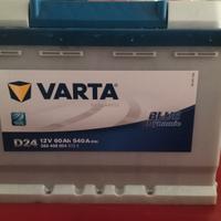 batteria  auto  NUOVA 