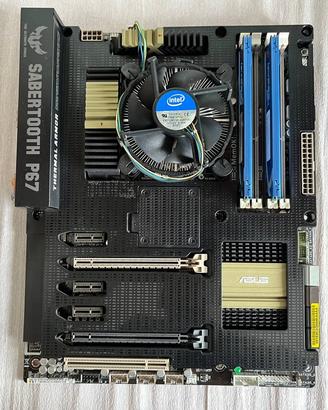 Bundle Asus Sabertooth P67, I5 2500, 4 gb ddr3