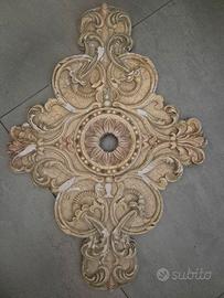 Rosone antico in gesso