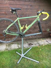 Cavalletto manutenzione bici