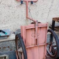 carrettino  in ferro trasporto a mano