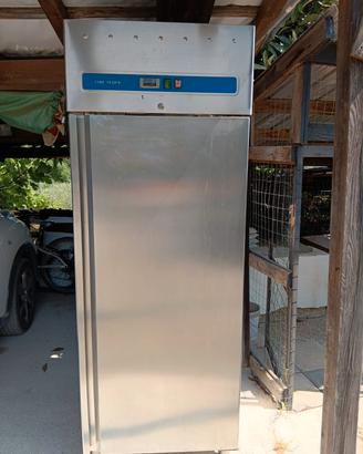 Frigorifero grande