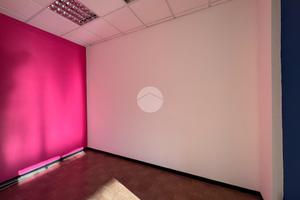 NEGOZIO A RODENGO SAIANO