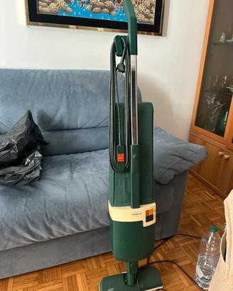Aspirapolvere Folletto
