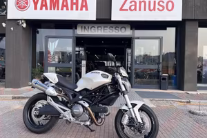 Ducati Monster 696+
