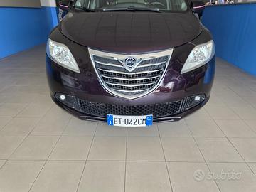 Lancia Ypsilon 0.9 TwinAir 85 CV 5 porte Metano Ec