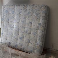 MATERASSO MATRIMONIALE USATO