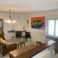 Appartamento Castel di Sangro [1225VRG]