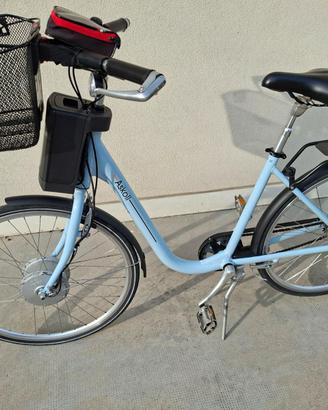 Bicicletta Askoll con pedalata assistita