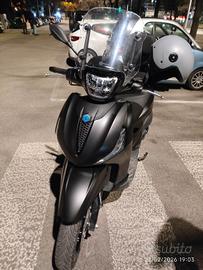 beverly 300 2023 da vetrina 