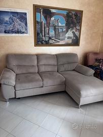 Divano nuovissimo