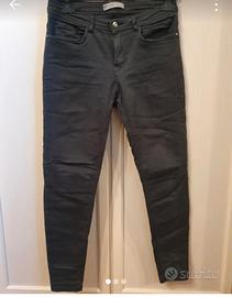 Pantaloni skinny Zara