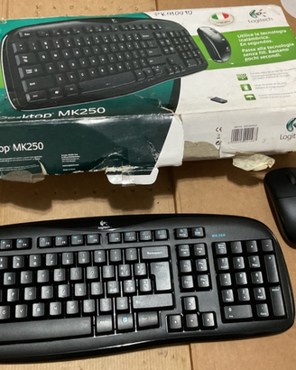 Logitech MK250 Wireless Desktop – Tastiera in ITA