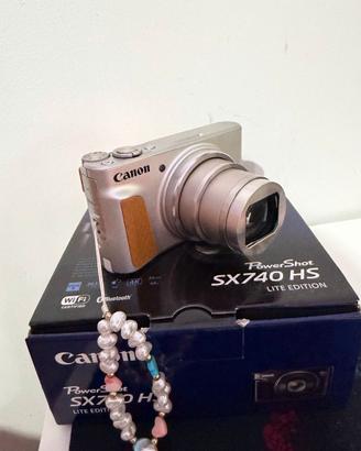 Canon PowerShot SX740 HS Lite Edition