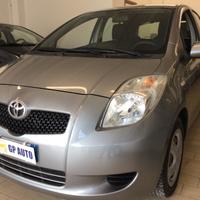 Toyota Yaris 1.0 5 porte