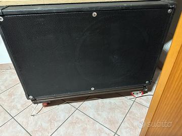 subwoofer più amplificatore