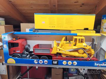 BRUDER Scania con bulldozer cat