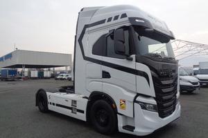 Iveco S-WAY 490 TRATTORE