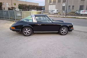 Porsche 911 T targa