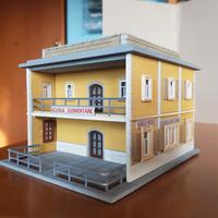 Scuola elementare 1:87 per plastico ferroviario 