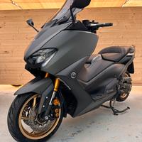 Yamaha T-Max 560 Tech 2021