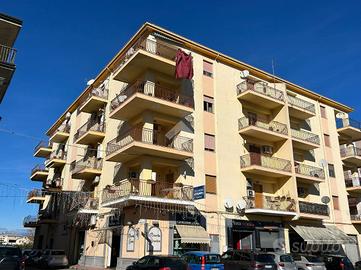 6 LOCALI A CORIGLIANO-ROSSANO