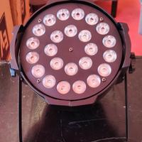 FARI PAR LED 24 x 18 watt RGBW + AMBRA +  WOOD