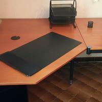 Scrivania per postazione PC