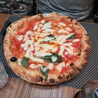 Cessione locale pizzeria e ristorante