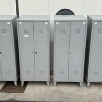 Armadietto - spogliatoio a due ante inclinato