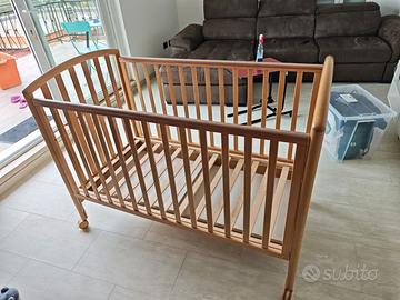 Lettino Pali Faggio Neonato Sponde Rotelle