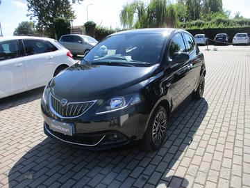 LANCIA Ypsilon 1.0 Hybrid Platino - Carplay/Came