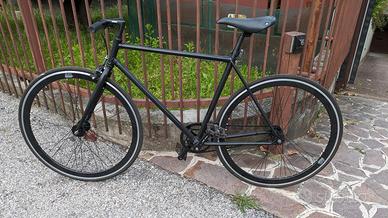 bici scatto fisso fixed bike