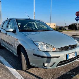 FORD Focus 1ª serie - 2003