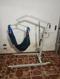 Sollevatore per anziani