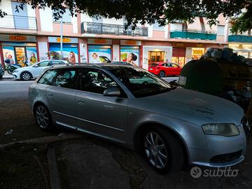 AUDI A4 2.0 16V TDI Avant Top plus