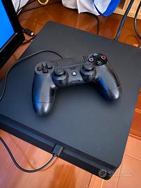 PS4 usata + 6 giochi