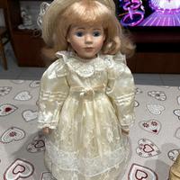 BAMBOLA PORCELLANA VICTORIA-PROMENADE COLLECTION