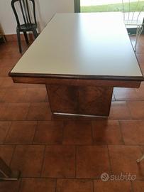 tavolo da pranzo stile liberty