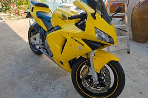 Ricambi cbr 600 rr 2003