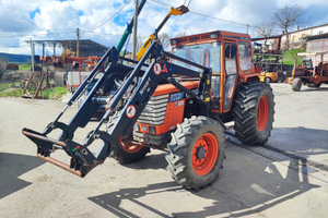 Carraro 820 con caricatore