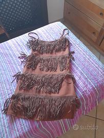 vestito corto marrone con frange 