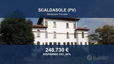 Immobile in asta di 740 m² con più di 5 locali e b
