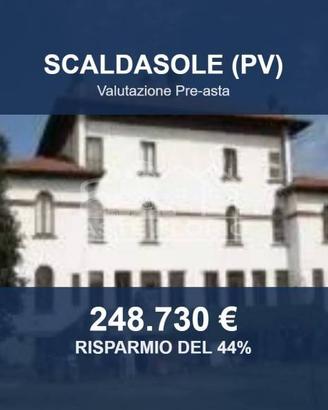Immobile in asta di 740 m² con più di 5 locali e b