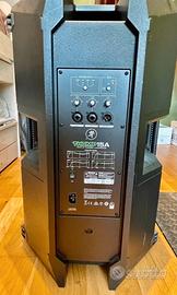 Mackie thump 15A