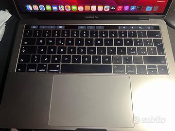 Apple Macbook Pro Retina Touch Bar i5 2016